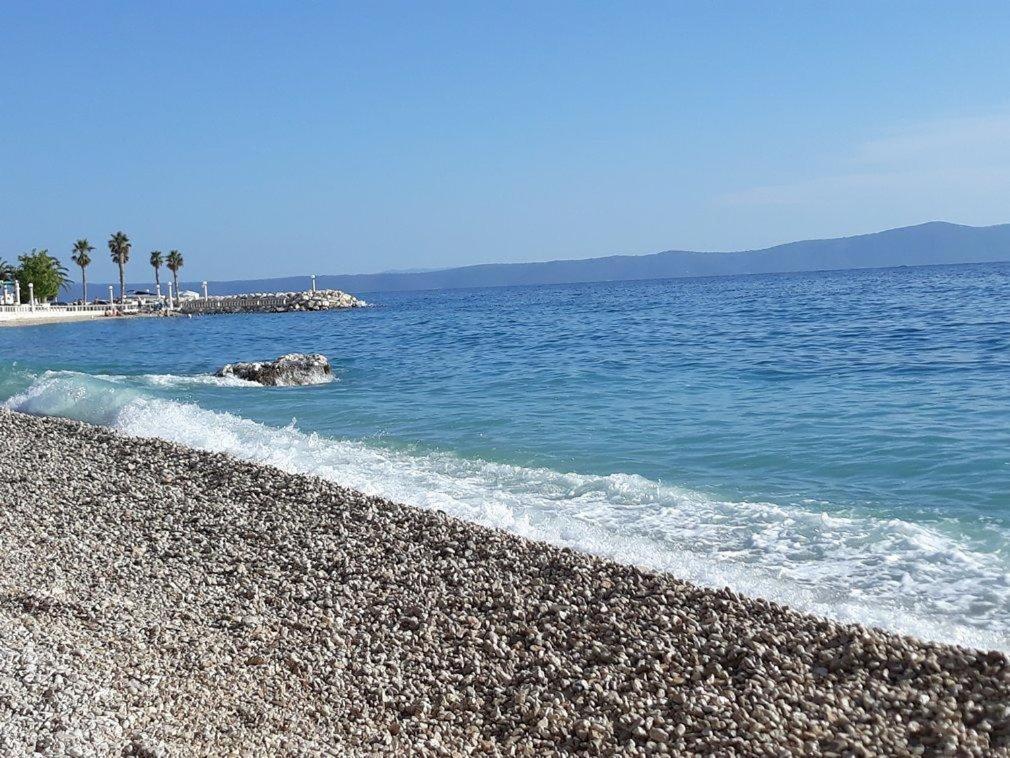 Apartmani Mirona - Tučepi Buitenkant foto