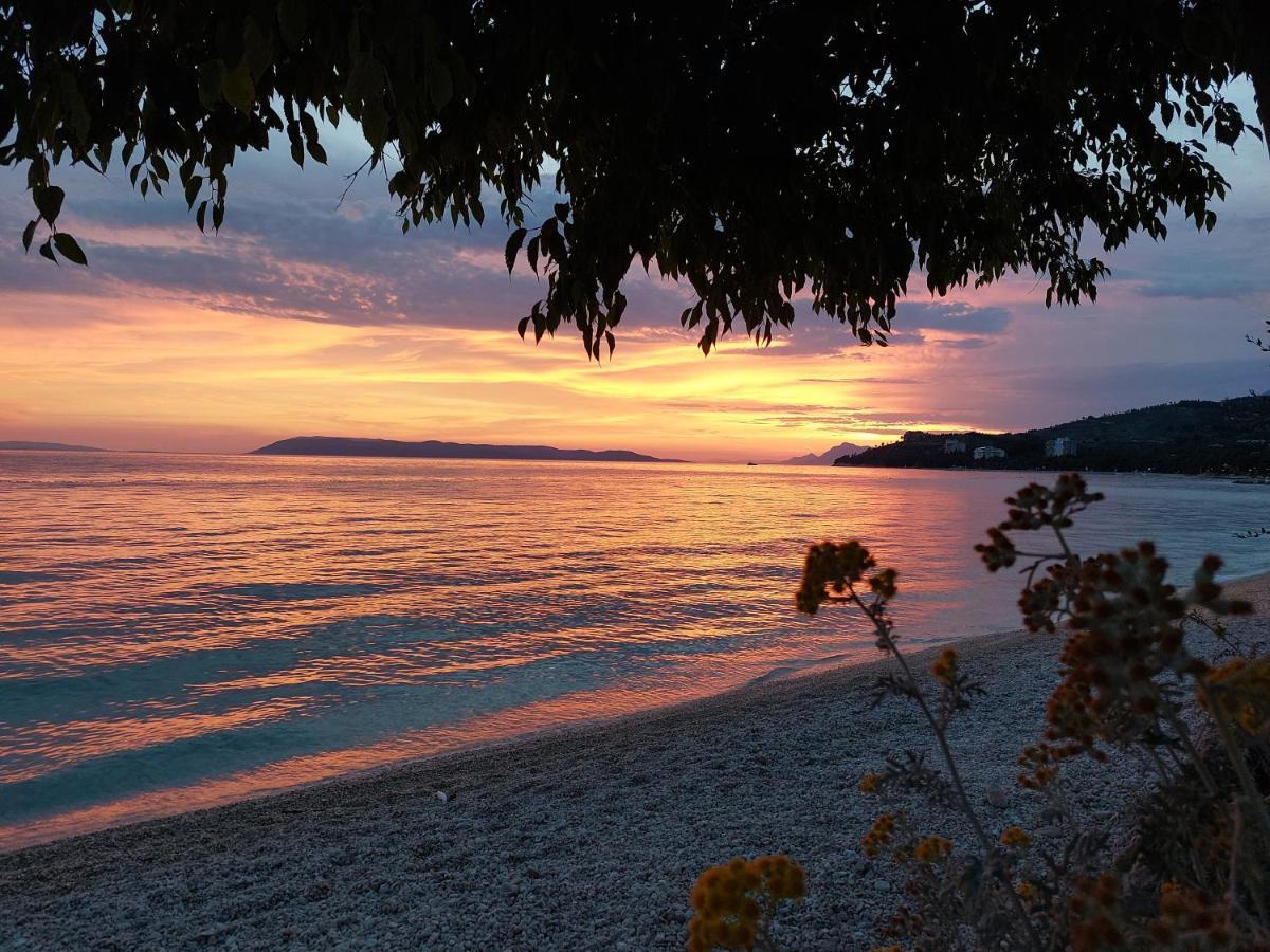 Apartmani Mirona - Tučepi Buitenkant foto